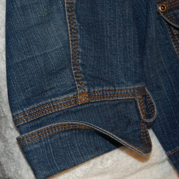 CHICOS Women's Denim Blue Jean Jacket W/ Silvertone Metal Closure Buttons Size 3 - Picture 9 of 12
